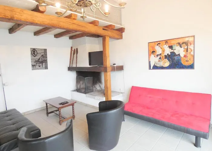 בית נופש Les Barthes *